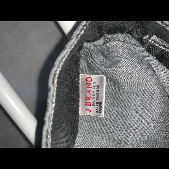 J BRAND Skinny Leg in Dare - Picture 10 of 10